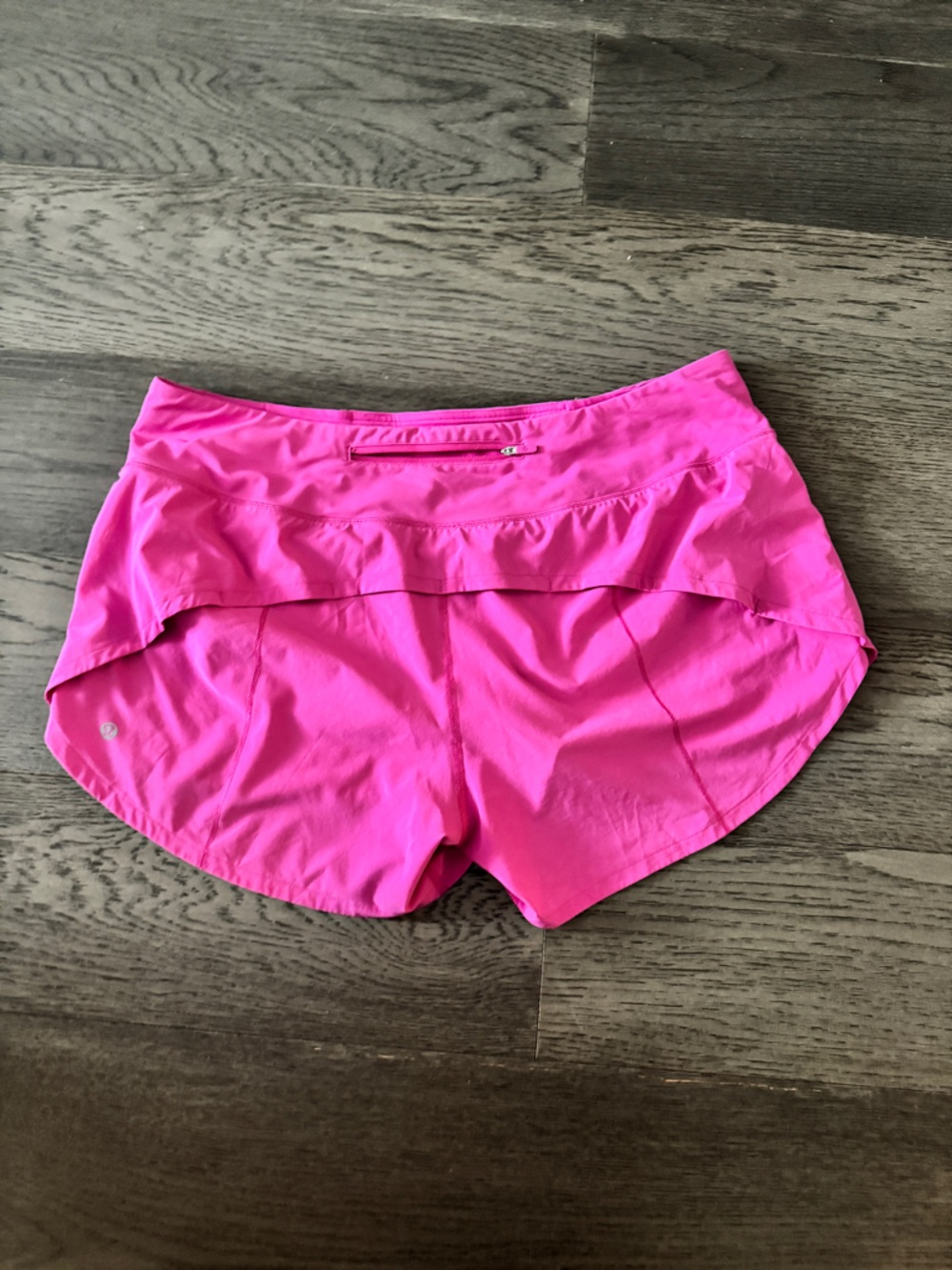 Lululemon Mid-Rise 4” Speed Up Shorts - Picture 2 of 4